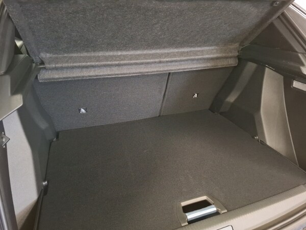 Used Peugeot 2008 2025 for sale - 76108072: Photo 8
