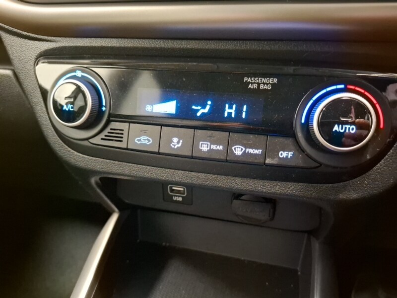 Used Hyundai i10 2021 for sale - 77874447: Photo 17