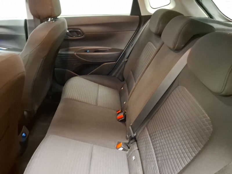 Used Hyundai i20 2022 for sale - 77702303: Photo 6