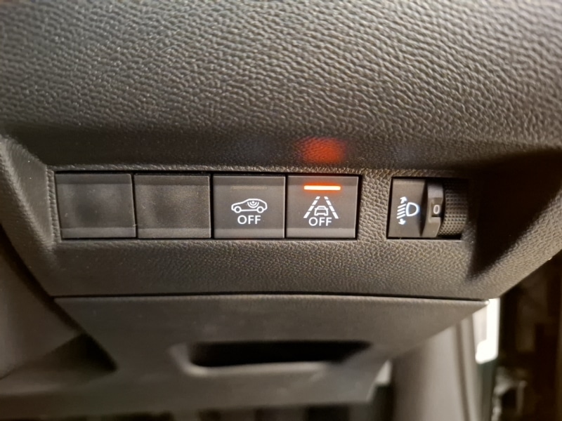 Used Peugeot 2008 2022 for sale - 77576832: Photo 10