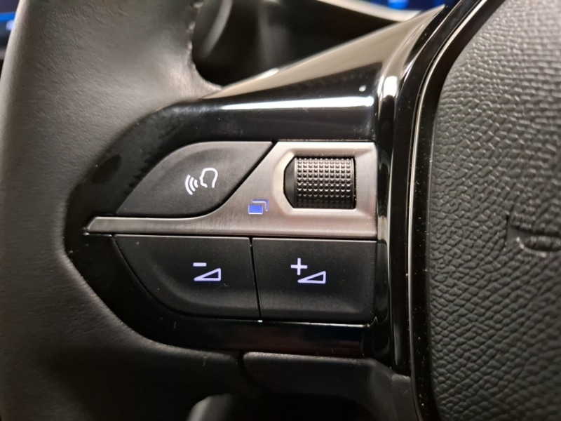 Used Peugeot 2008 2022 for sale - 77576832: Photo 14