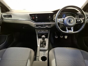 Used Volkswagen Polo 2021 for sale - 77433397: Photo