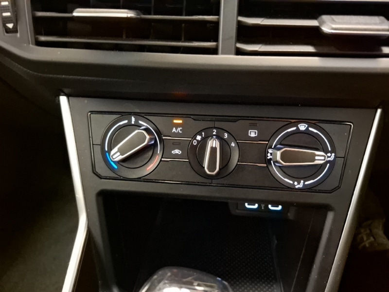 Used Volkswagen Polo 2024 for sale - 76596680: Photo 17