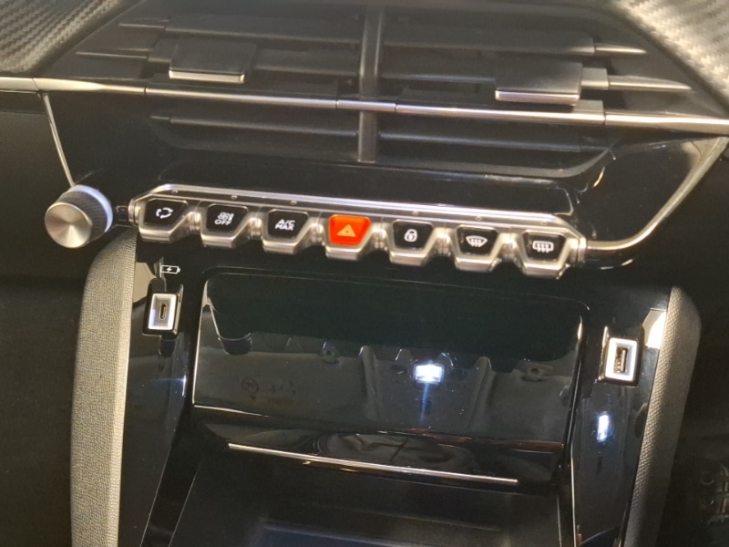 Used Peugeot 2008 2022 for sale - 76713719: Photo 14