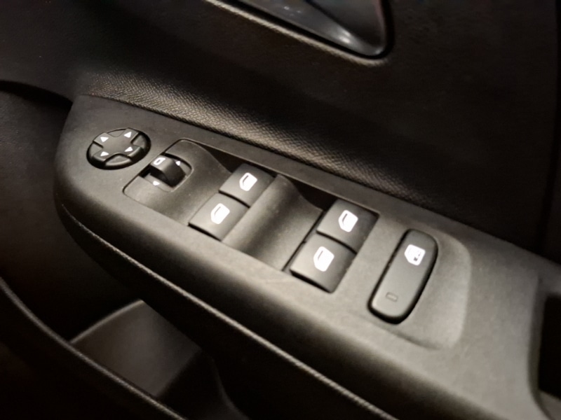 Used Vauxhall Corsa 2023 for sale - 76771531: Photo 19