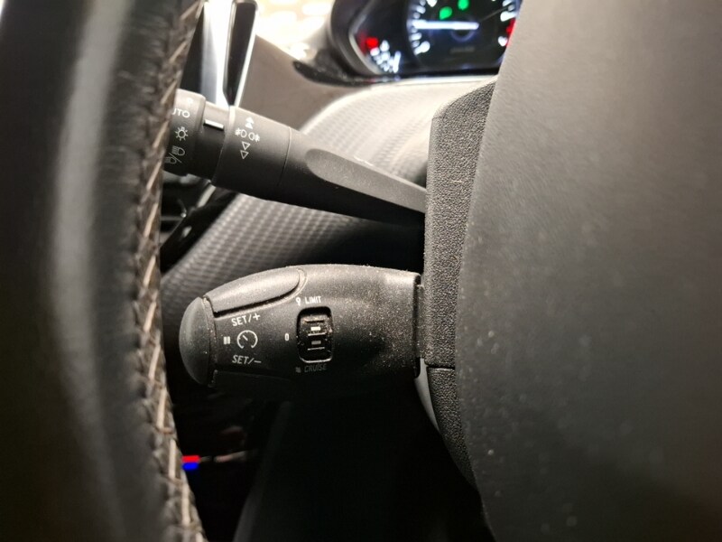 Used Peugeot 208 2019 for sale - 78041324: Photo 15