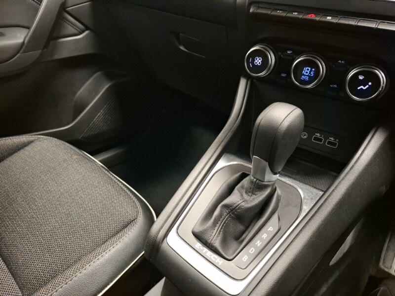 Used Renault Captur 2023 for sale - 77664265: Photo 18