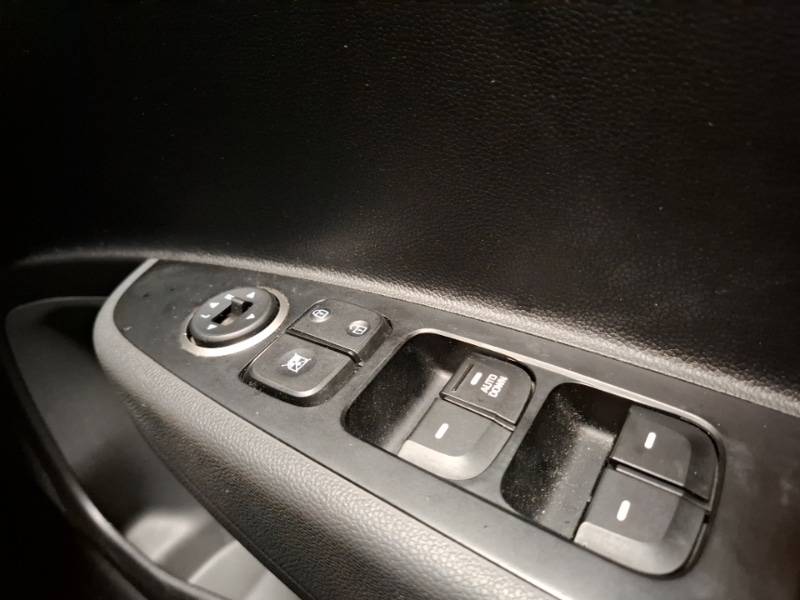 Used Hyundai i10 2018 for sale - 76408244: Photo 12