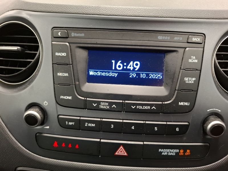 Used Hyundai i10 2018 for sale - 76408244: Photo 16