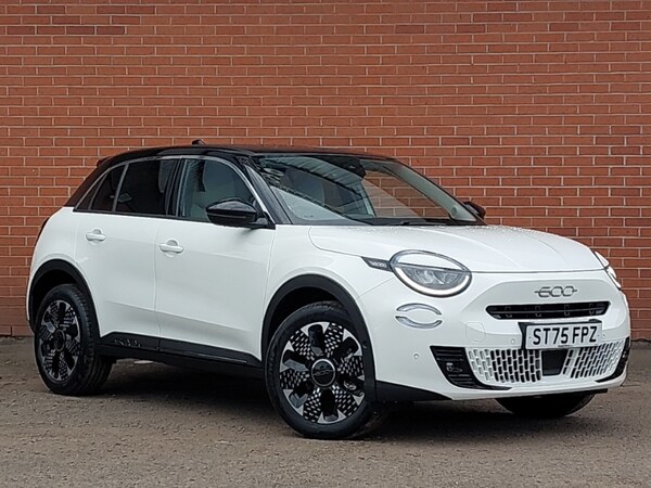 Used Fiat 600 2025 for sale - 76120929: Photo 1