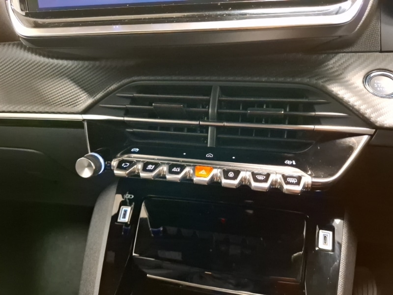 Used Peugeot 2008 2024 for sale - 77623473: Photo 17