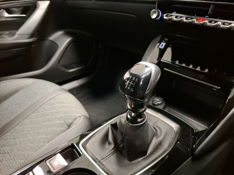 Used Peugeot 2008 2024 for sale - 77623473: Photo 18