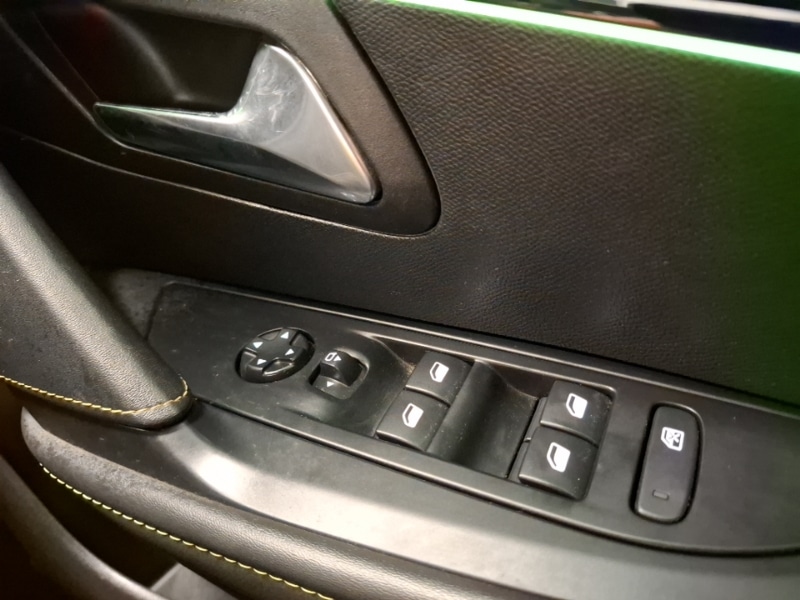 Used Peugeot 208 2023 for sale - 77008683: Photo 12