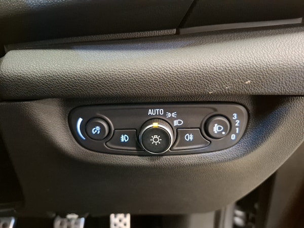Used Vauxhall Insignia 2019 for sale - 76165867: Photo 10