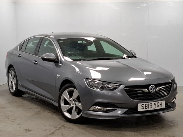 Used Vauxhall Insignia 2019 for sale - 76165867: Photo 1