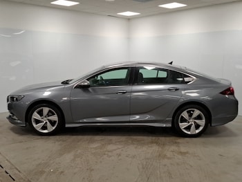 Used Vauxhall Insignia 2019 for sale - 76165867: Photo 4