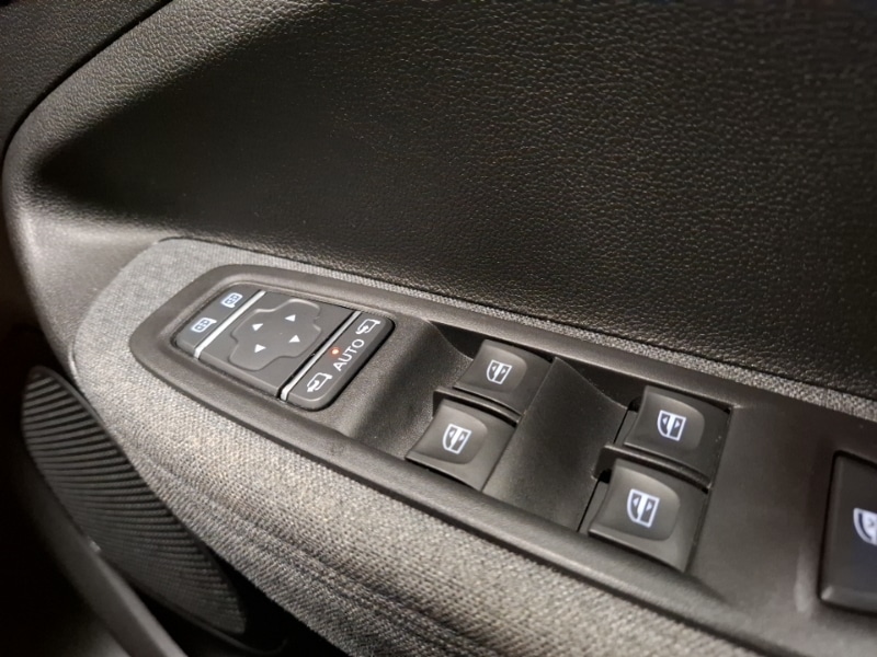 Used Renault Zoe 2021 for sale - 77716900: Photo 12