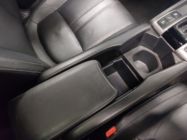 Used Honda Civic 2017 for sale - 76195515: Photo 16