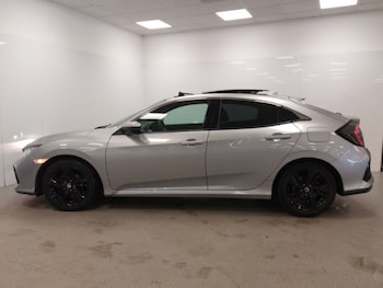 Used Honda Civic 2017 for sale - 76195515: Photo 4