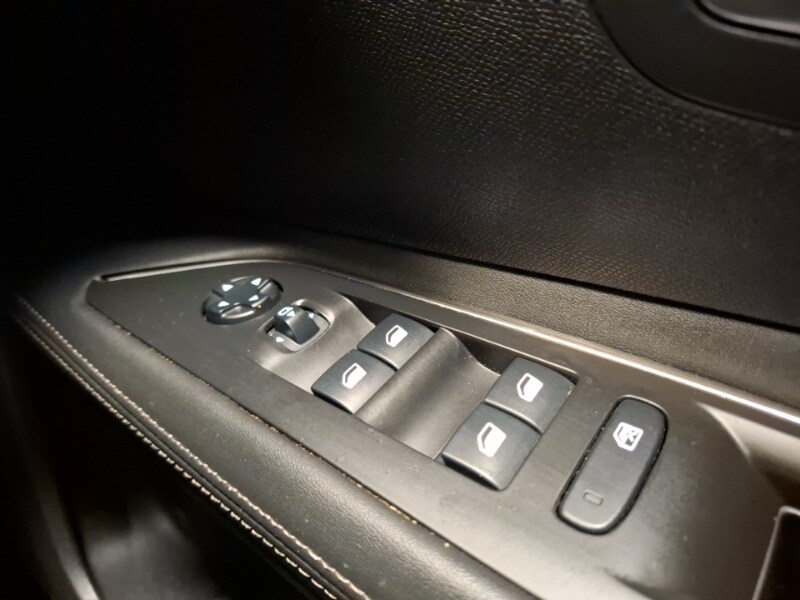 Used Peugeot 3008 2020 for sale - 77816436: Photo 12