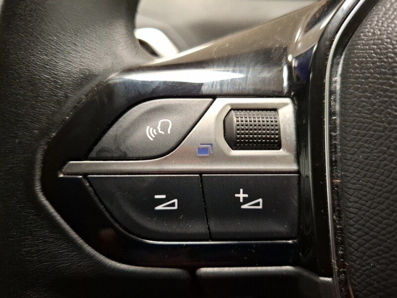 Used Peugeot 3008 2020 for sale - 77816436: Photo 14