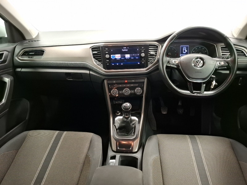 Used Volkswagen T-Roc 2018 for sale - 77823100: Photo 2