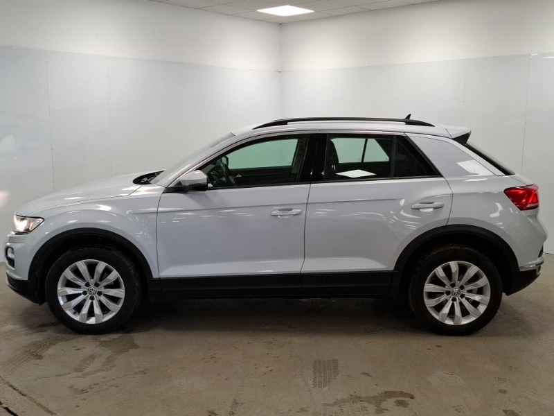 Used Volkswagen T-Roc 2018 for sale - 77823100: Photo 4