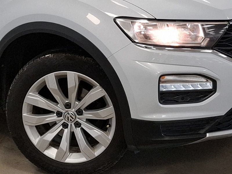 Used Volkswagen T-Roc 2018 for sale - 77823100: Photo 9