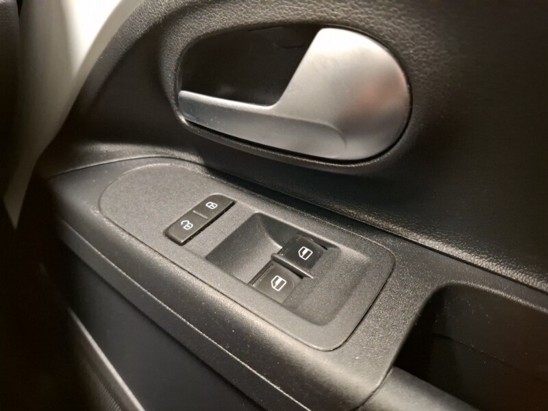 Used Volkswagen up! 2018 for sale - 77751304: Photo 12