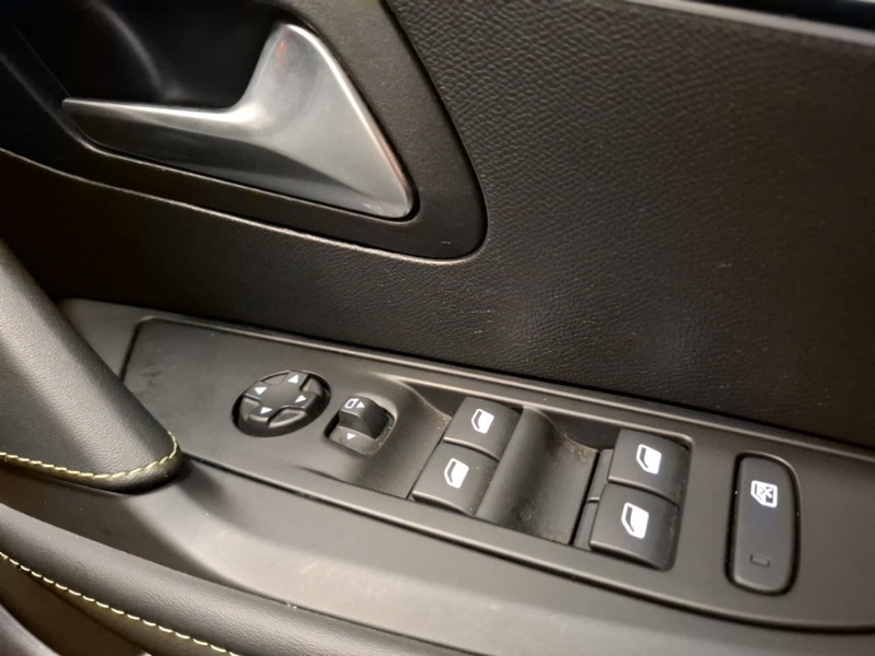 Used Peugeot 208 2023 for sale - 77338552: Photo 12