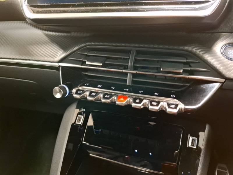 Used Peugeot 208 2023 for sale - 77338552: Photo 17