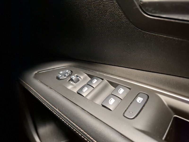 Used Peugeot 3008 2019 for sale - 76418888: Photo 12