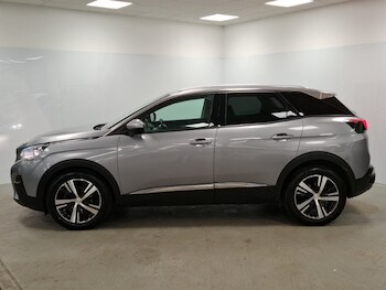 Used Peugeot 3008 2019 for sale - 76418888: Photo