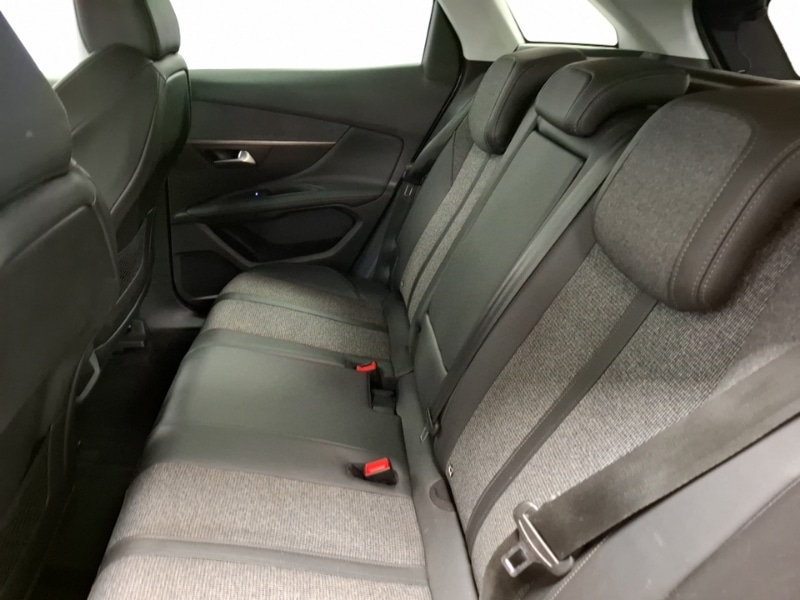 Used Peugeot 3008 2019 for sale - 76418888: Photo 6