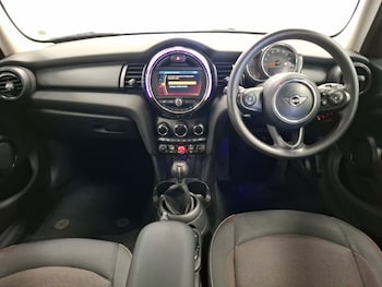 Used MINI Hatch 2019 for sale - 75290078: Photo