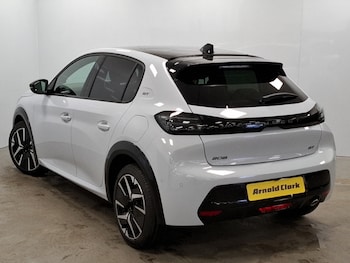 Used Peugeot 208 2025 for sale - 76721813: Photo