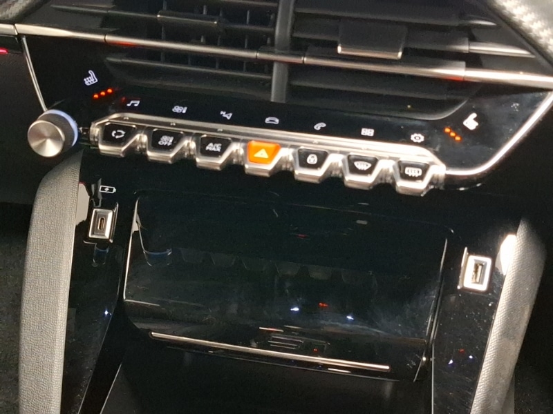 Used Peugeot 2008 2023 for sale - 76785690: Photo 13