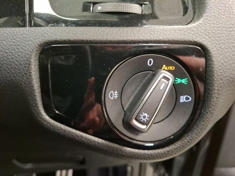 Used Volkswagen Golf 2019 for sale - 77585303: Photo 10