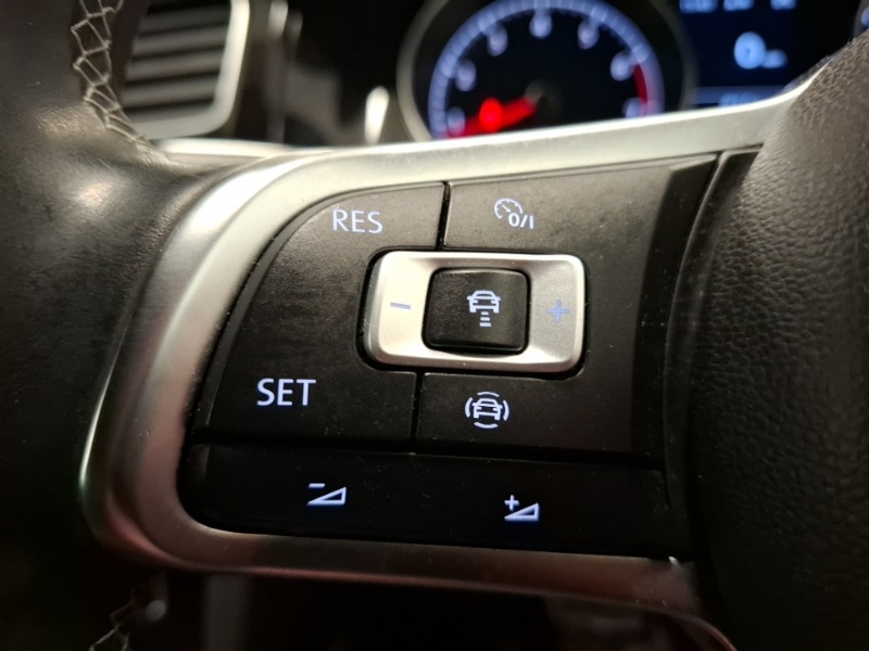 Used Volkswagen Golf 2019 for sale - 77585303: Photo 14