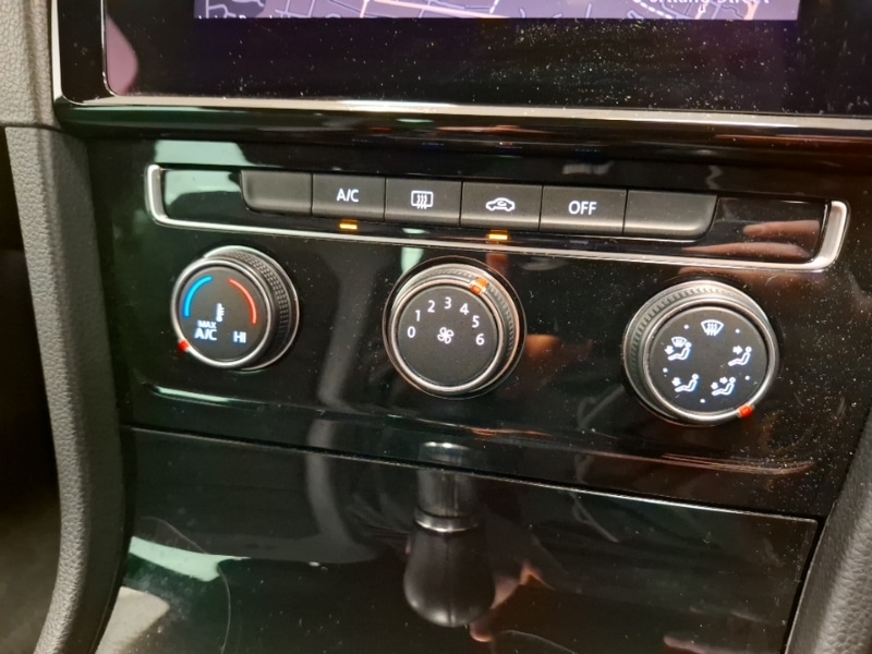 Used Volkswagen Golf 2019 for sale - 77585303: Photo 17