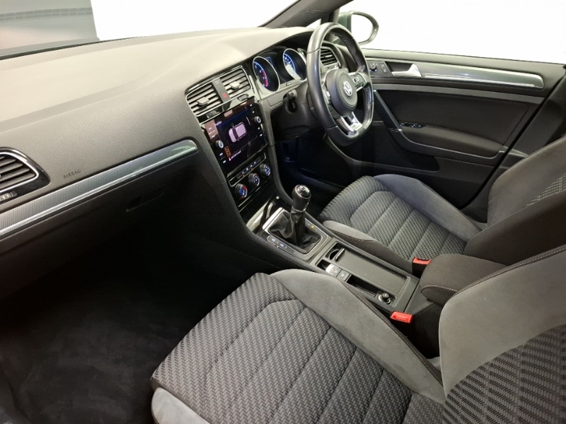 Used Volkswagen Golf 2019 for sale - 77585303: Photo 5