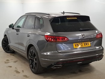 Used Volkswagen Touareg 2020 for sale - 78642792: Photo