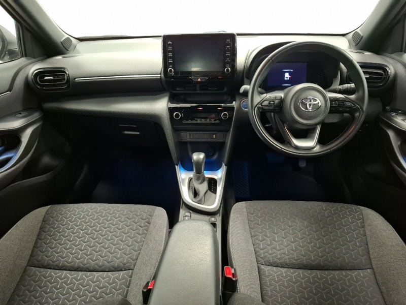 Used Toyota Yaris Cross 2022 for sale - 76864541: Photo 2