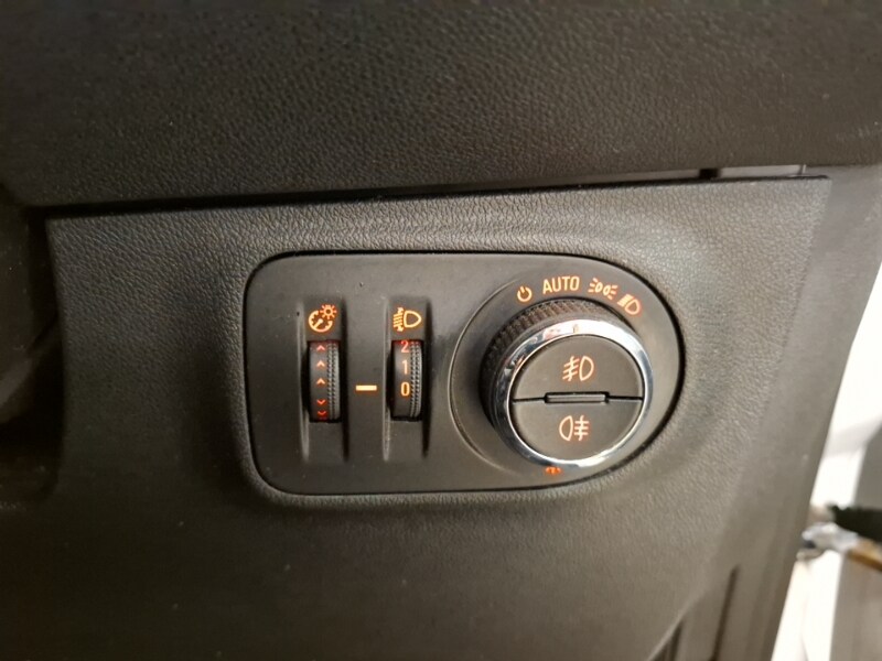 Used Vauxhall Corsa 2018 for sale - 77874365: Photo 10