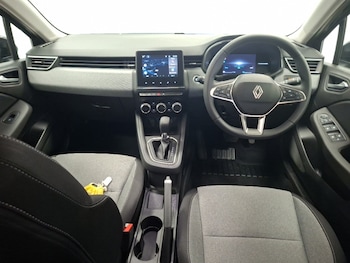 Used Renault Clio 2025 for sale - 79461533: Photo