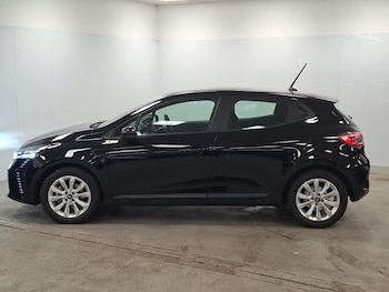 Used Renault Clio 2025 for sale - 79461533: Photo