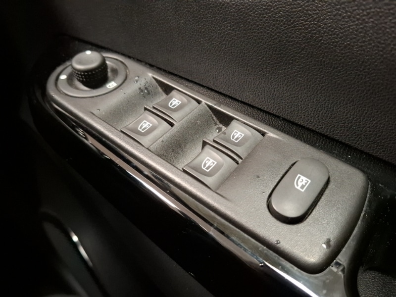 Used Renault Captur 2016 for sale - 76393163: Photo 17