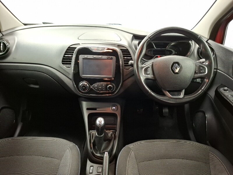 Used Renault Captur 2016 for sale - 76393163: Photo 2