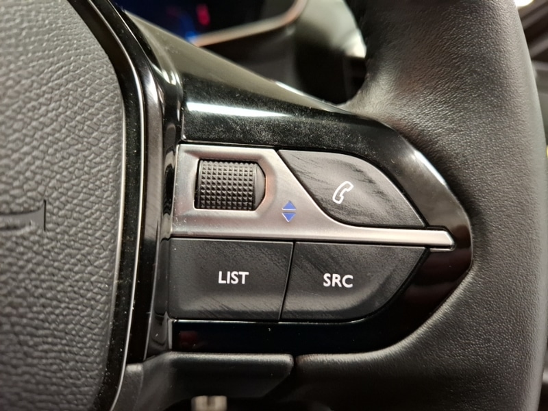 Used Peugeot 208 2023 for sale - 78023521: Photo 13