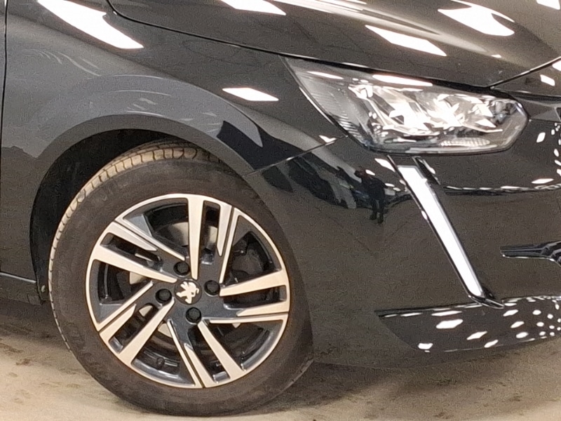 Used Peugeot 208 2023 for sale - 78023521: Photo 9